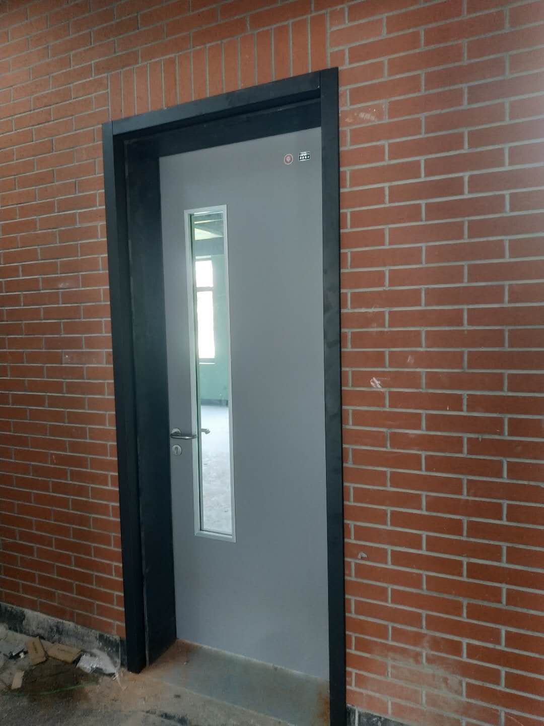 学校教室门